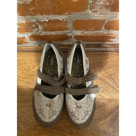 Easy Spirit Attilas Shoe Womens 9 Brown Leather Fabric Floral Adj Strap Slip On - Picture 4 of 5